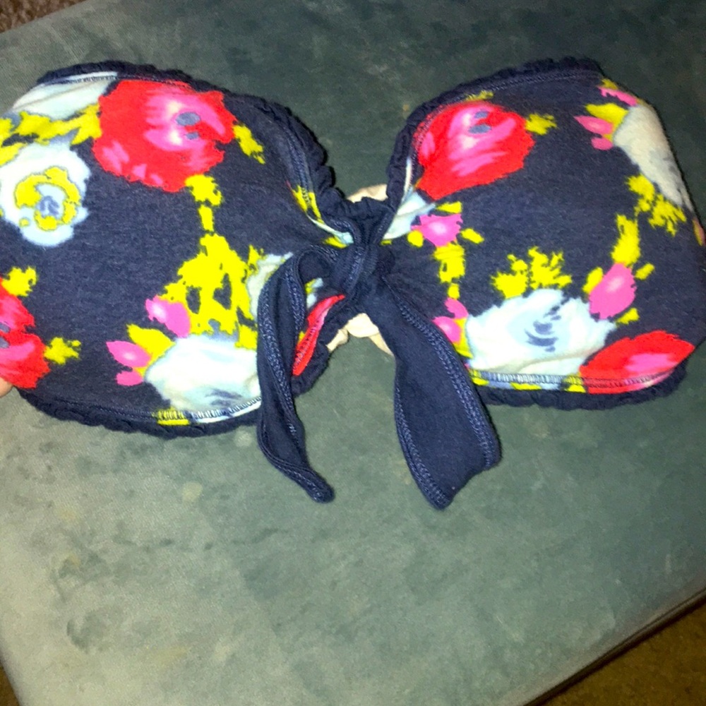 Hollister bandeau bathing suit top